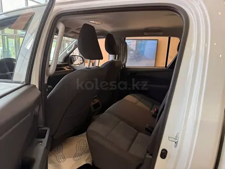 Toyota Hilux Comfort 2026 года за 27 890 000 тг. в Актобе – фото 11
