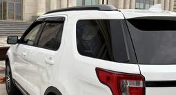 Ford Explorer 2016 года за 11 700 000 тг. в Петропавловск – фото 5