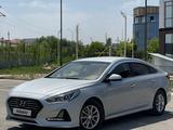 Hyundai Sonata 2019 года за 9 500 000 тг. в Шымкент – фото 2