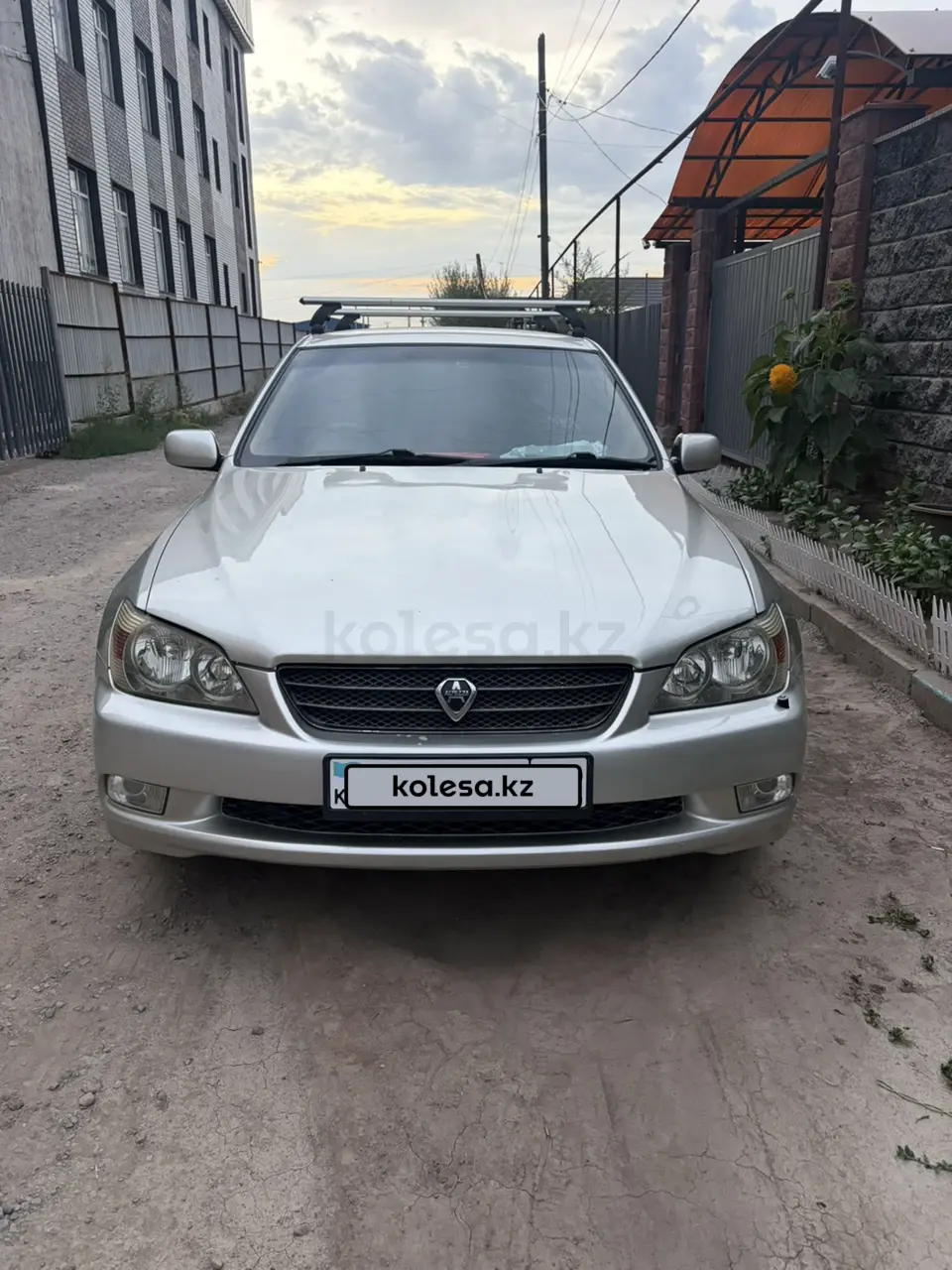 Toyota Altezza, 2002