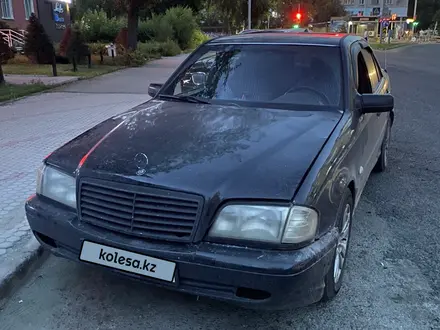 Mercedes-Benz C 280 1995 года за 1 200 000 тг. в Усть-Каменогорск – фото 5