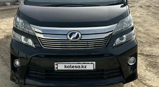 Toyota Vellfire 2012 года за 6 800 000 тг. в Атырау