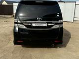 Toyota Vellfire 2012 годаүшін6 800 000 тг. в Атырау – фото 3