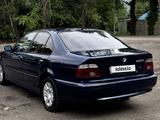 BMW 525 2002 года за 4 000 000 тг. в Алматы – фото 4