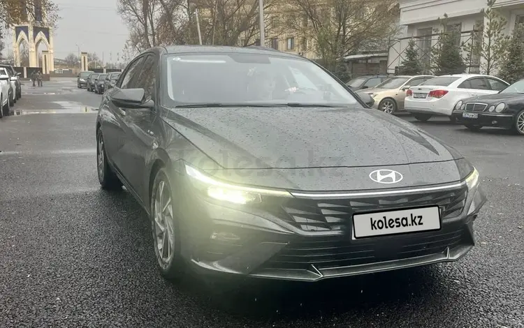 Hyundai Elantra 2023 годаfor9 500 000 тг. в Алматы