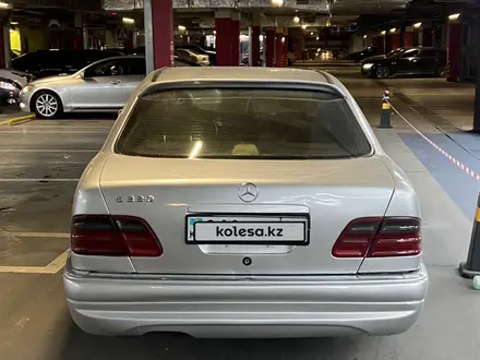 Mercedes-Benz E 280 1997 года за 3 500 000 тг. в Алматы – фото 12