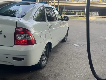 ВАЗ (Lada) Priora 2172 2013 года за 1 350 000 тг. в Алматы – фото 4
