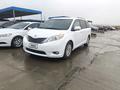 Toyota Sienna 2012 года за 7 500 000 тг. в Актобе – фото 2
