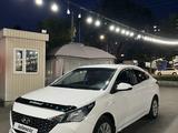 Hyundai Accent 2021 года за 6 100 000 тг. в Алматы – фото 2
