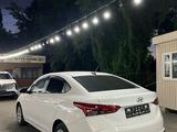Hyundai Accent 2021 года за 6 100 000 тг. в Алматы – фото 3