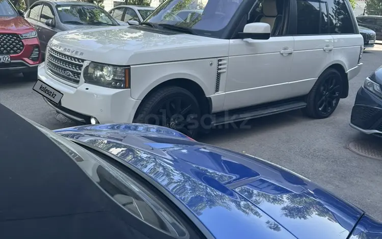 Land Rover Range Rover 2010 года за 11 000 000 тг. в Алматы