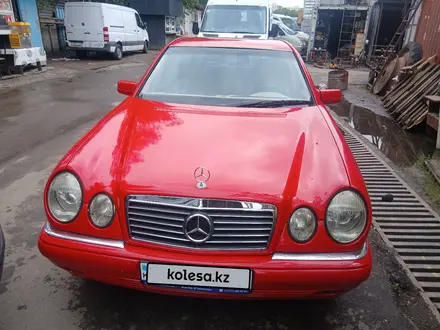 Mercedes-Benz E 280 1999 года за 3 600 000 тг. в Алматы – фото 4