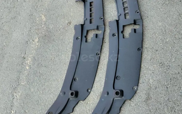 Накладка на телевизор Камри 50 за 20 000 тг. в Алматы