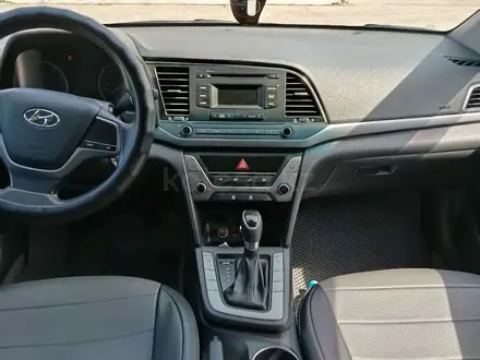 Hyundai Elantra 2018 года за 8 000 000 тг. в Тараз – фото 7