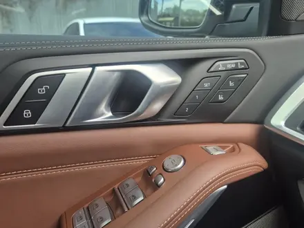 BMW X7 XDrive 40i 2023 года за 50 000 000 тг. в Алматы – фото 7