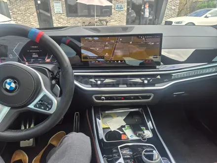 BMW X7 XDrive 40i 2023 года за 50 000 000 тг. в Алматы – фото 9