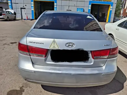 Hyundai Sonata 2007 года за 1 500 000 тг. в Астана – фото 4