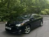 Toyota Camry 2014 годаүшін7 400 000 тг. в Семей