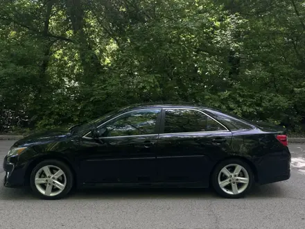 Toyota Camry 2014 года за 7 400 000 тг. в Семей – фото 7