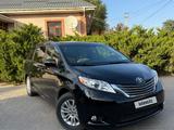 Toyota Sienna 2015 года за 14 000 000 тг. в Алматы