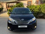 Toyota Sienna 2015 года за 14 000 000 тг. в Алматы – фото 4