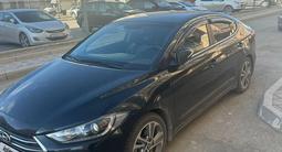 Hyundai Elantra 2018 годаfor7 600 000 тг. в Актау