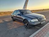 Mercedes-Benz C 180 1994 года за 2 300 000 тг. в Караганда