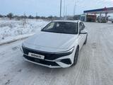 Hyundai Elantra 2023 годаfor9 200 000 тг. в Атырау