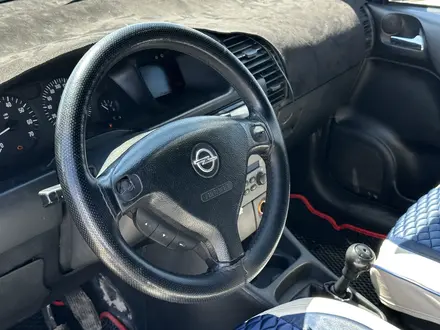 Opel Zafira 2002 года за 2 500 000 тг. в Атырау – фото 12