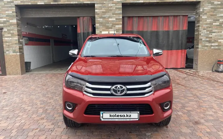 Toyota Hilux 2015 года за 15 500 000 тг. в Шымкент