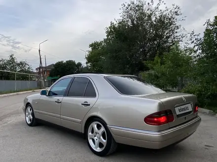 Mercedes-Benz E 280 1999 года за 3 900 000 тг. в Алматы – фото 4
