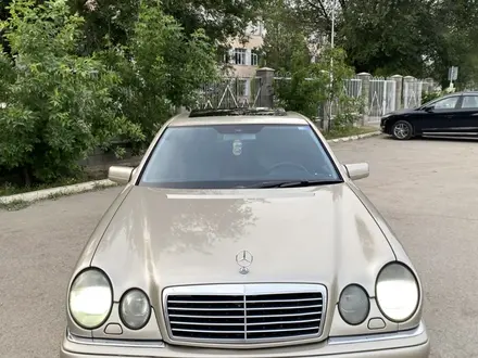 Mercedes-Benz E 280 1999 года за 3 900 000 тг. в Алматы – фото 2