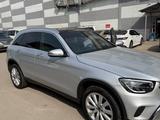 Mercedes-Benz GLC 300 2019 года за 16 500 000 тг. в Алматы – фото 2