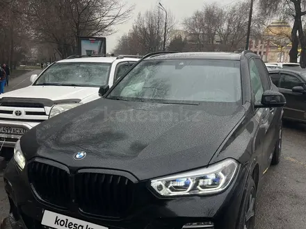 BMW X5 2019 года за 32 000 000 тг. в Алматы – фото 17
