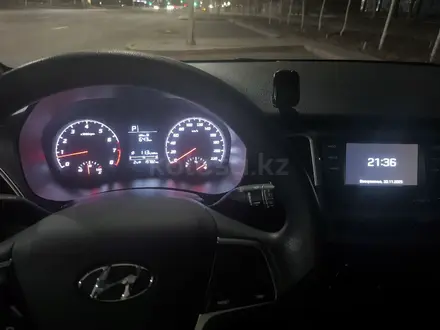 Hyundai Accent 2022 года за 8 550 000 тг. в Астана – фото 15