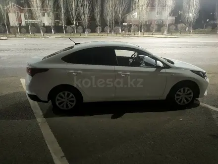 Hyundai Accent 2022 года за 8 550 000 тг. в Астана – фото 18