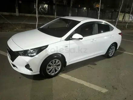 Hyundai Accent 2022 года за 8 550 000 тг. в Астана – фото 19