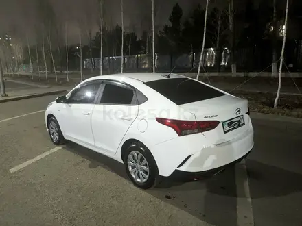 Hyundai Accent 2022 года за 8 550 000 тг. в Астана – фото 2