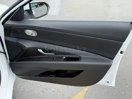 Hyundai Elantra 2024 года за 8 250 000 тг. в Караганда – фото 15