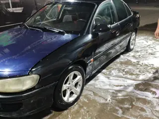 Opel Omega