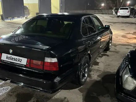 BMW 525 1994 года за 1 600 000 тг. в Караганда – фото 4