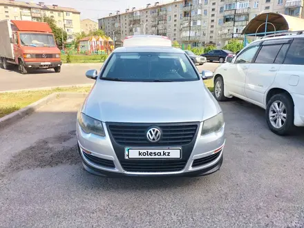 Volkswagen Passat 2006 года за 3 000 000 тг. в Талдыкорган – фото 5