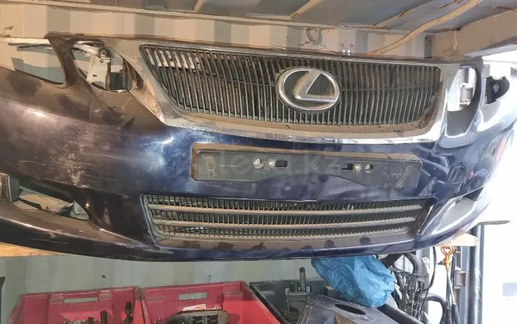 Передний бампер lexus GS 190 за 250 000 тг. в Алматы