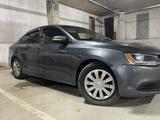 Volkswagen Jetta 2010 года за 4 500 000 тг. в Астана – фото 3