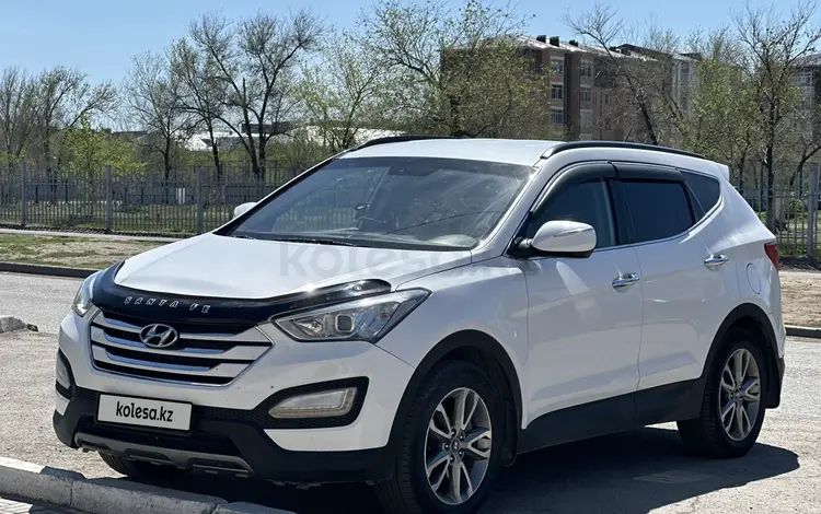 Hyundai Santa Fe 2014 годаүшін9 500 000 тг. в Жезказган