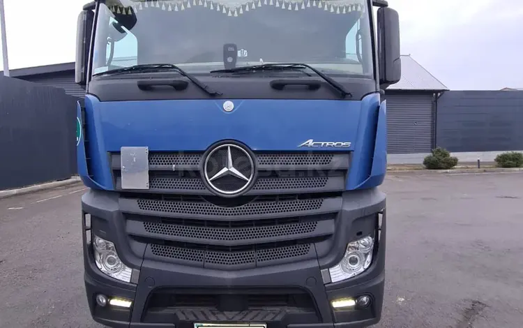 Mercedes-Benz  Actros 2013 года за 17 650 000 тг. в Петропавловск
