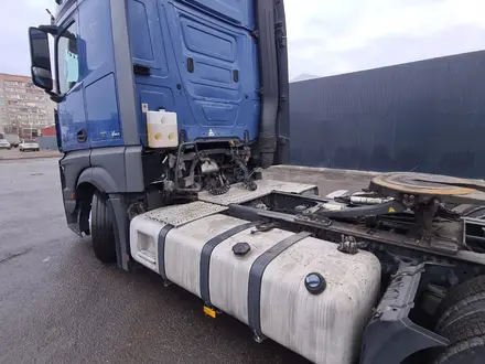 Mercedes-Benz  Actros 2013 года за 17 650 000 тг. в Петропавловск – фото 12