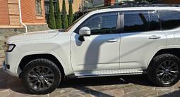 Toyota Land Cruiser 2021 года за 45 000 000 тг. в Алматы – фото 2