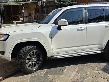 Toyota Land Cruiser 2021 года за 45 000 000 тг. в Алматы – фото 13