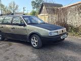 Volkswagen Passat 1993 годаүшін1 000 000 тг. в Уральск